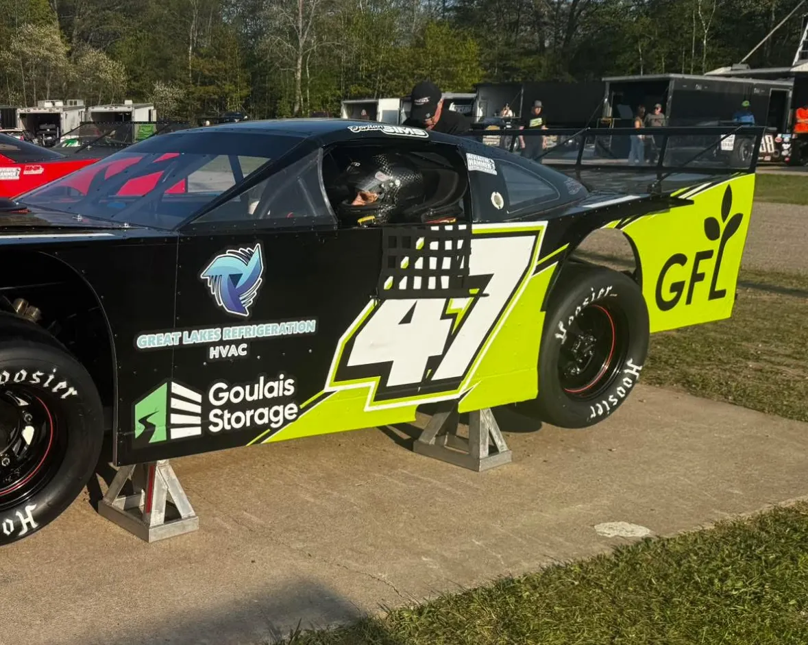 GFL #47 race car sponsored by Great Lakes Refrigeration